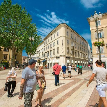 Hostel Kosy Rijeka Buitenkant foto