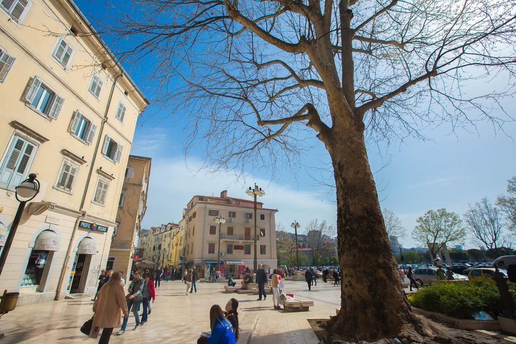 Hostel Kosy Rijeka Buitenkant foto