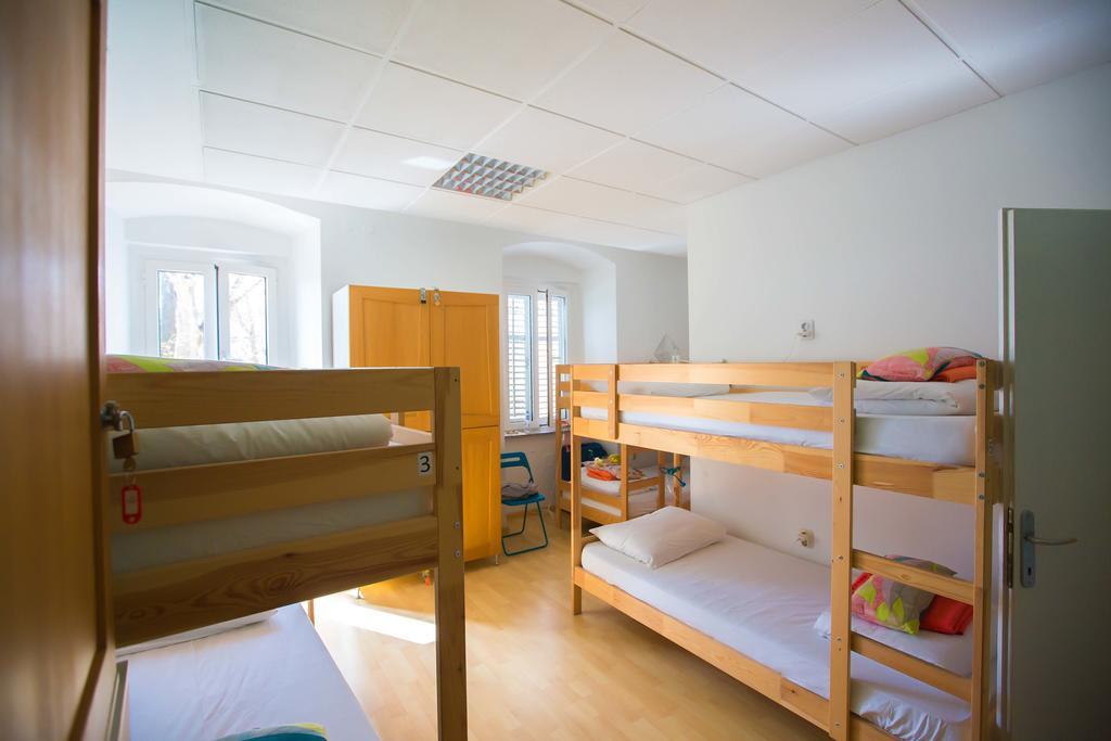 Hostel Kosy Rijeka Buitenkant foto