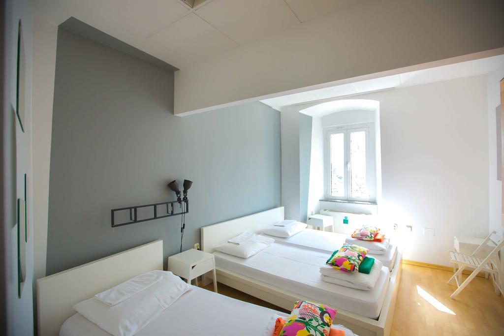 Hostel Kosy Rijeka Buitenkant foto